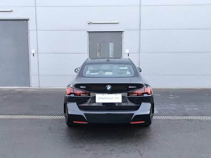 Фото 3 - BMW 2 Series