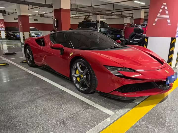 Фото 2 - Ferrari SF90