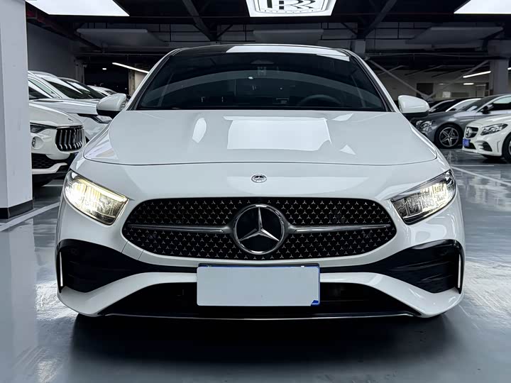 Фото 3 - Mercedes-Benz A-Class