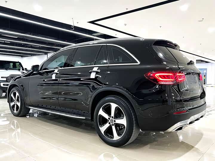 Фото 4 - Mercedes-Benz GLC-Class