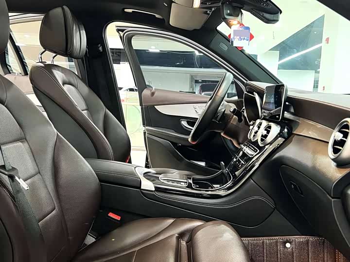 Фото 7 - Mercedes-Benz GLC-Class