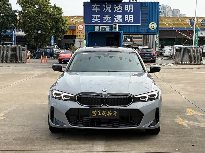 Фото 3 - BMW 3 Series