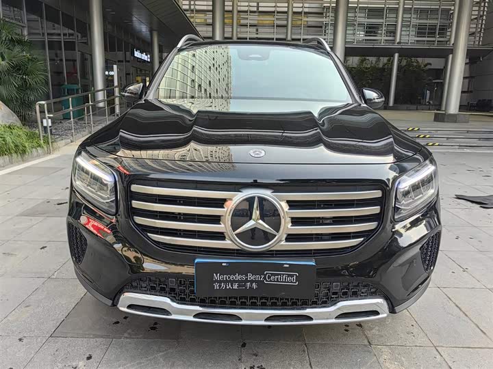 Фото 2 - Mercedes-Benz GLB-Class