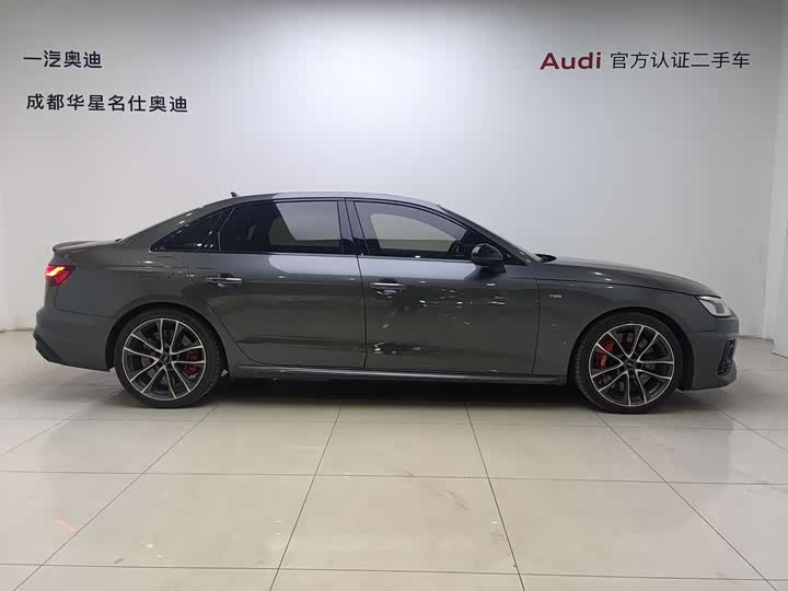 Фото 3 - Audi A4L