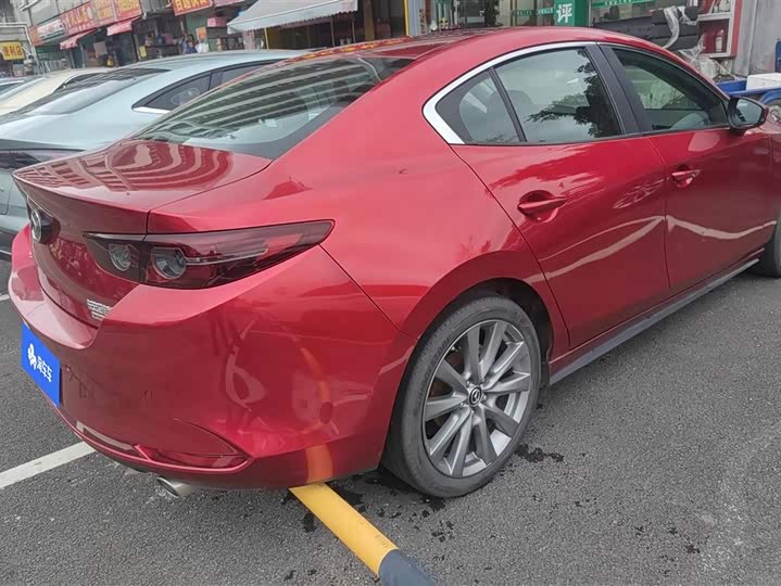 Photo 3 - Mazda 3 (Axela)