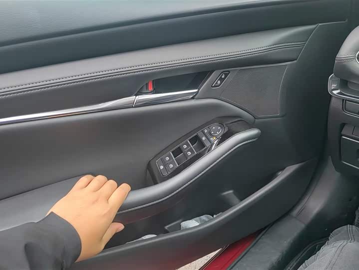 Photo 7 - Mazda 3 (Axela)