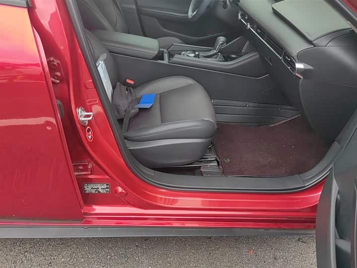 Photo 8 - Mazda 3 (Axela)