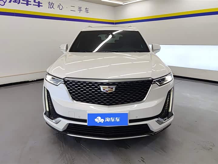 Фото 2 - Cadillac XT6