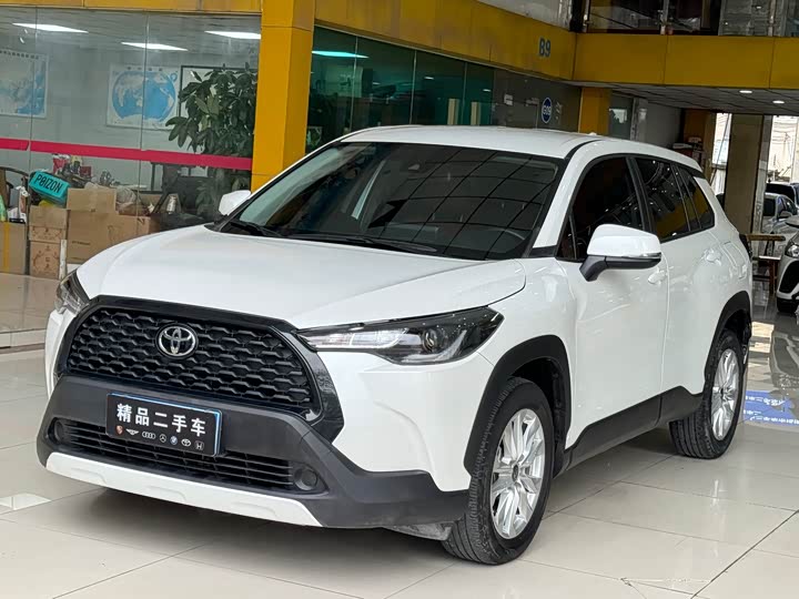 Фото 1 - Toyota Corolla Cross