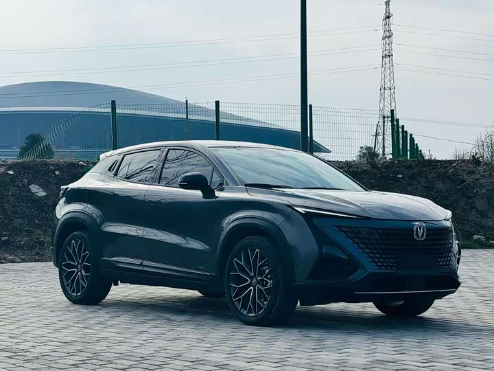 Фото 3 - Changan UNI-T