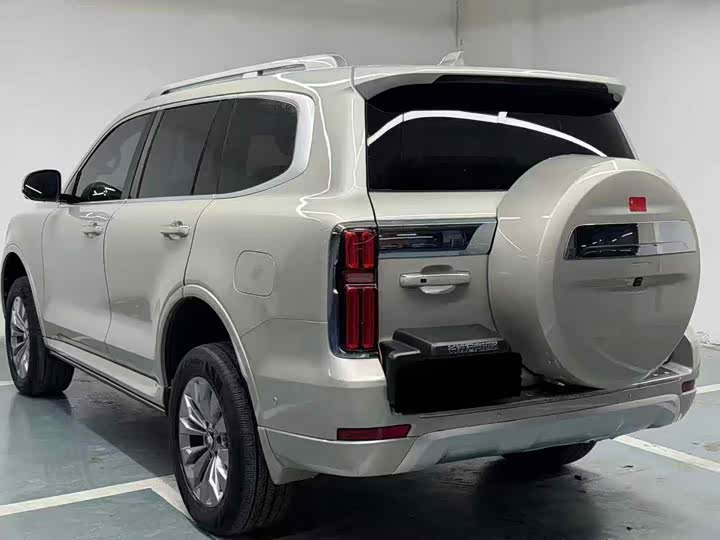 Фото 7 - Tank 500 Hybrid