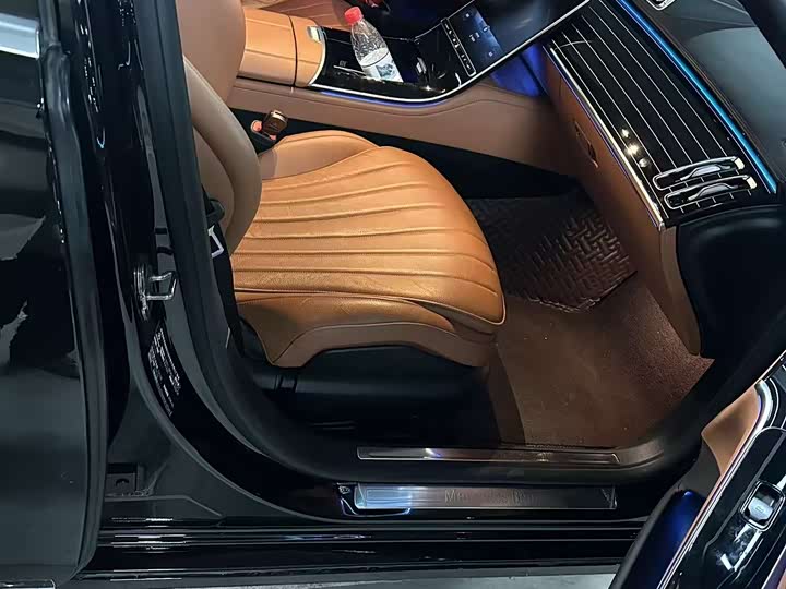 Фото 3 - Mercedes-Benz S-Class