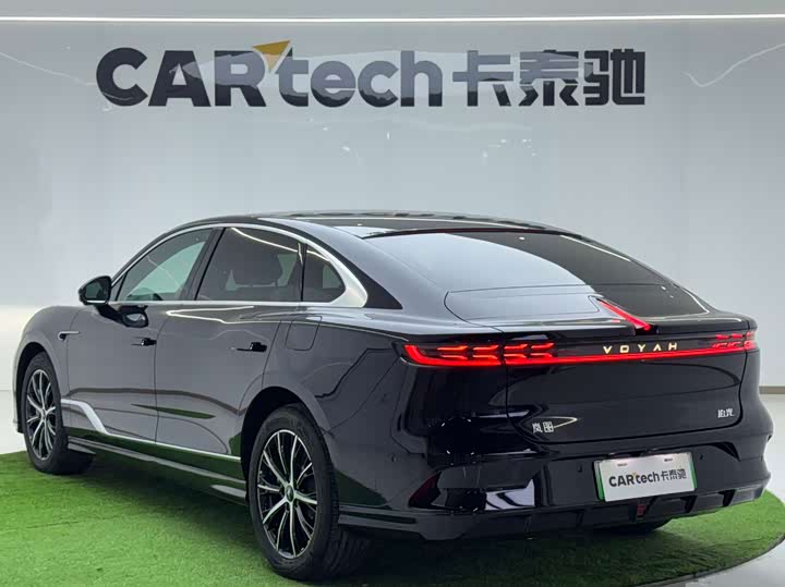 Фото 4 - Voyah Passion