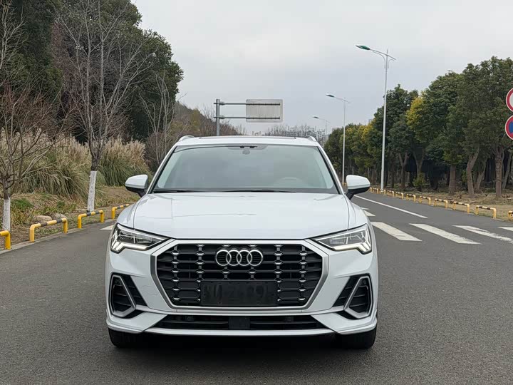 Фото 5 - Audi Q3