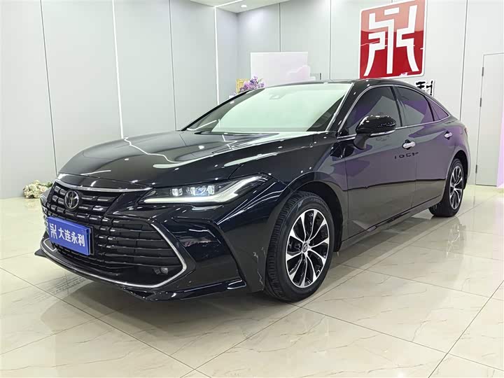 Photo 1 - Toyota Avalon