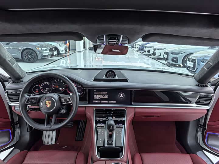 Фото 6 - Porsche Panamera