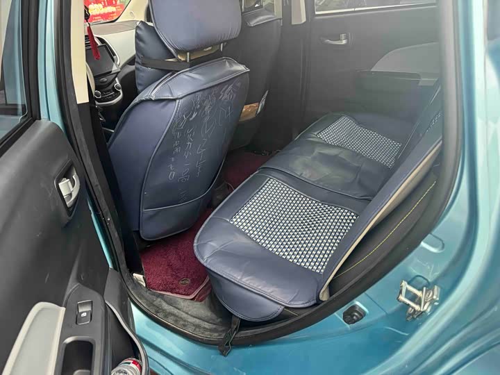 Фото 3 - Changan BenBen E-Star