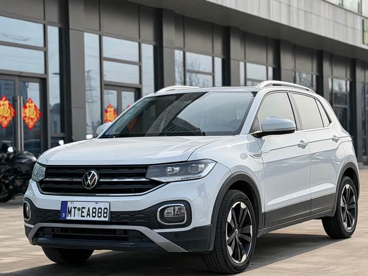 Фото 1 - Volkswagen Tacqua