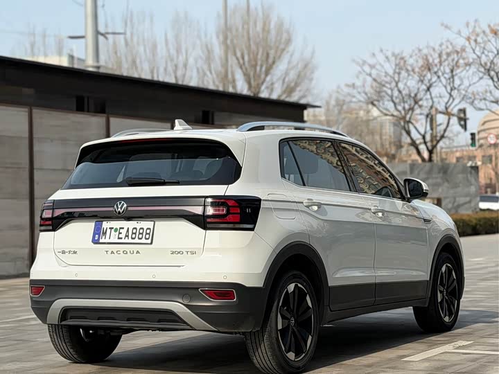 Фото 6 - Volkswagen Tacqua