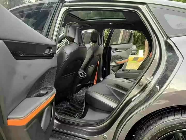 Photo 6 - Changan UNI-V