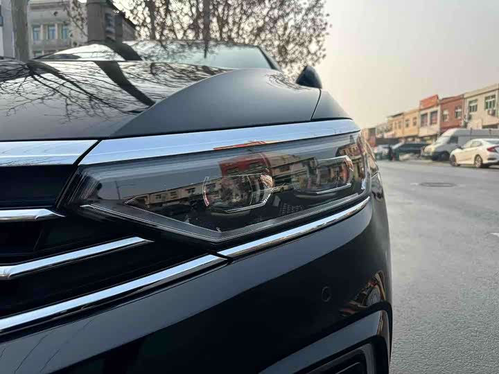 Photo 7 - Volkswagen Magotan GTE Hybrid