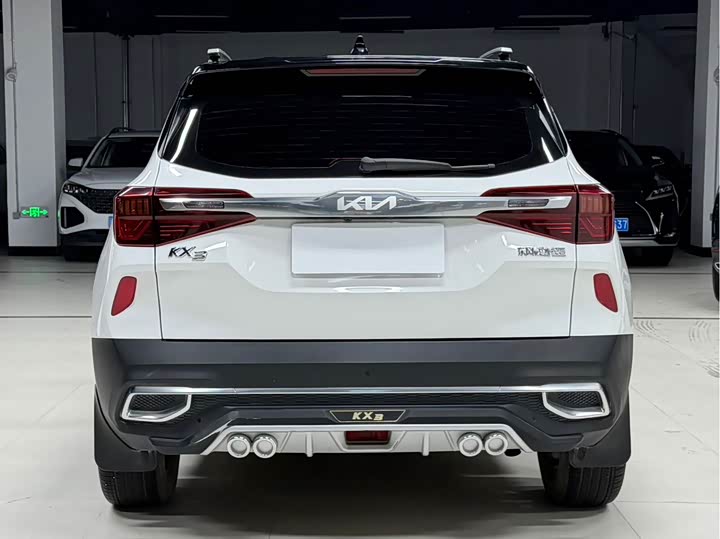 Фото 6 - Kia KX3
