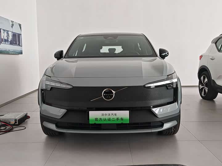 Photo 2 - Volvo EX30