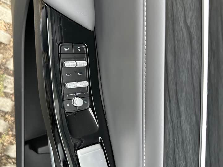 Фото 6 - Geely Galaxy L6