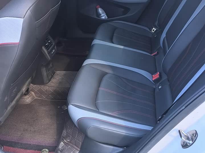 Фото 5 - Volkswagen Lamando L