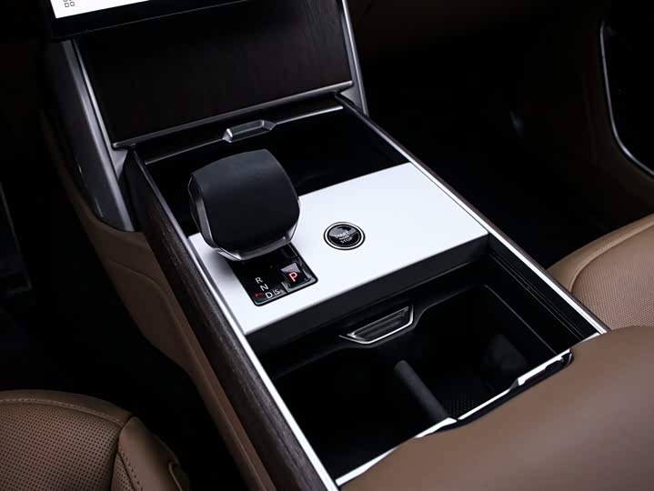 Фото 9 - Land Rover Range Rover