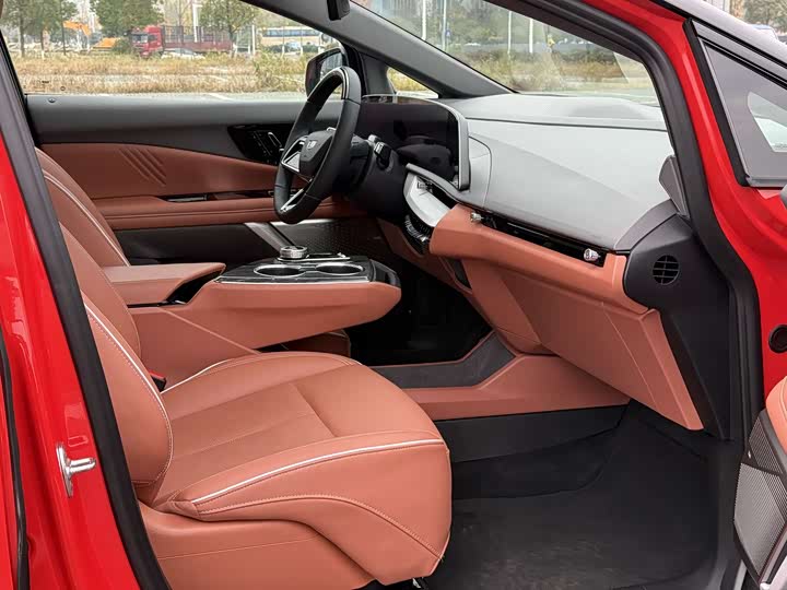 Фото 9 - Cadillac Optiq