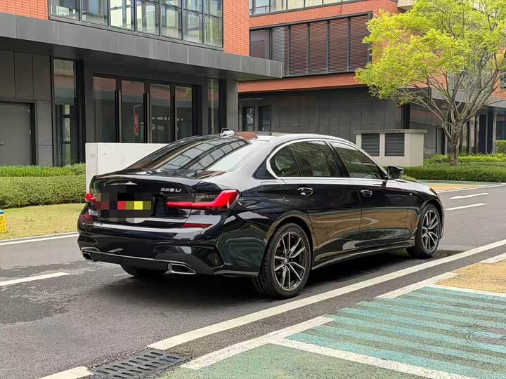 Фото 7 - BMW 3 Series