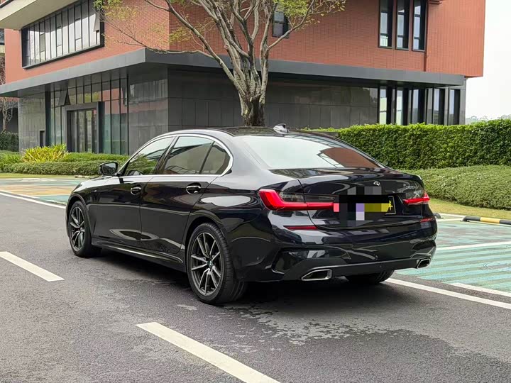 Фото 9 - BMW 3 Series