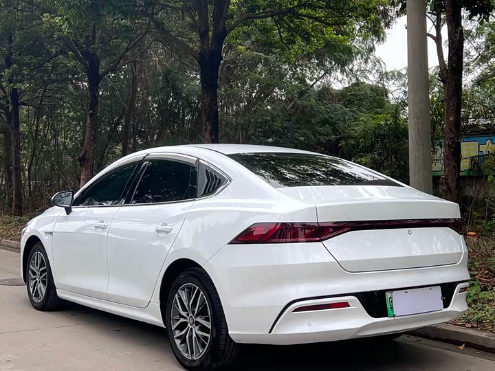 Photo 9 - BYD Qin Plus