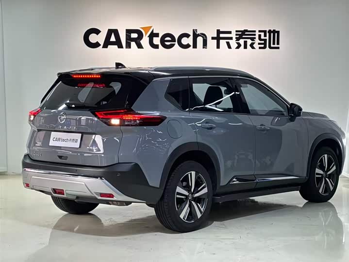 Фото 4 - Nissan X-Trail