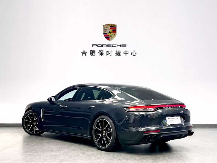 Фото 4 - Porsche Panamera
