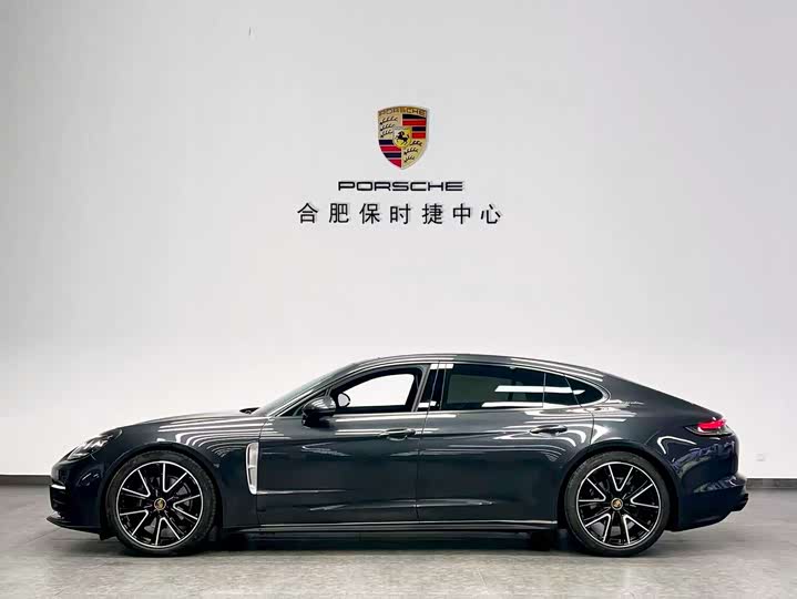 Фото 7 - Porsche Panamera