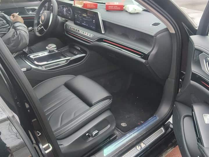 Фото 8 - Hongqi H9