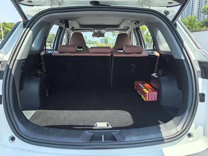 Фото 9 - Changan CS75 Plus