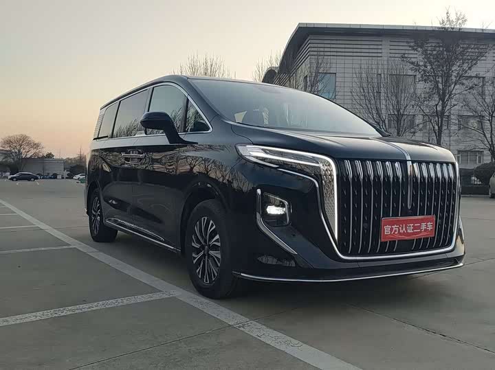 Фото 3 - Hongqi HQ9 Hybrid