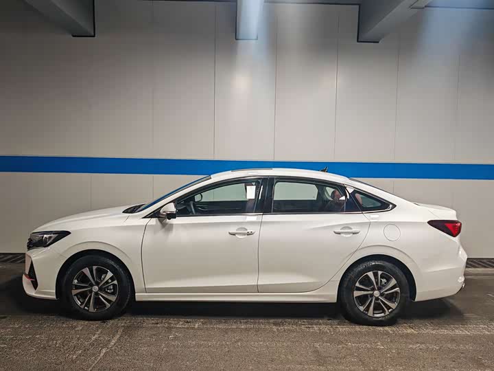 Photo 4 - Changan Eado Plus