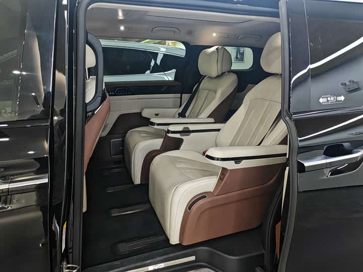 Фото 7 - BYD Xia