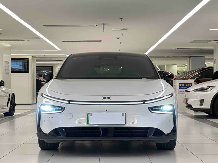 Фото 2 - XPeng F57