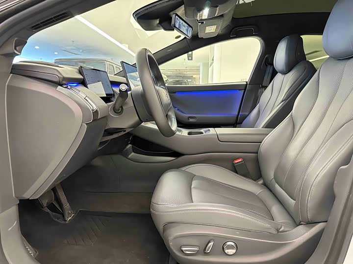 Фото 9 - XPeng F57