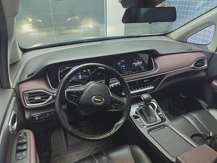Фото 7 - GAC Trumpchi M6