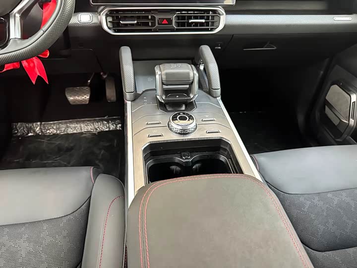 Фото 6 - Jetour T2