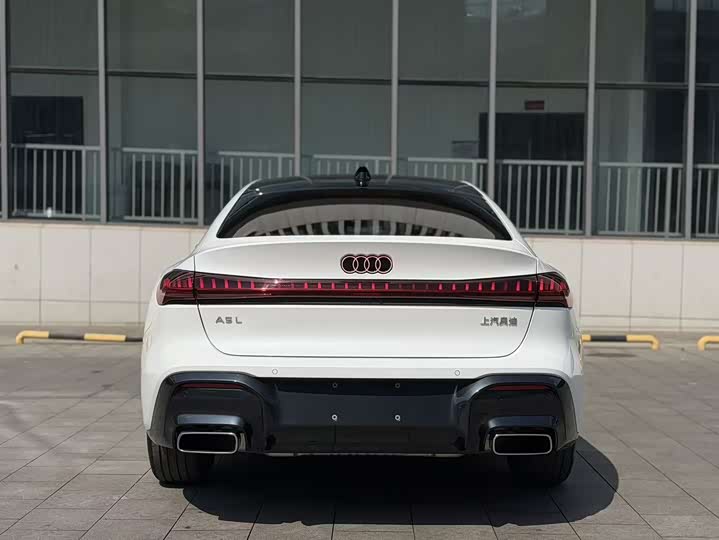 Фото 7 - Audi A5L Sportback