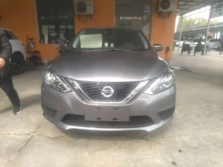 Фото 2 - Nissan Sylphy