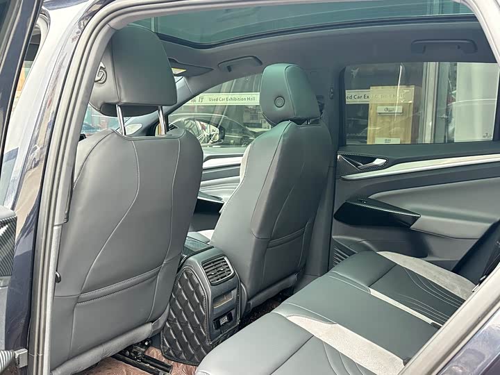 Фото 8 - Volkswagen ID.4 Crozz