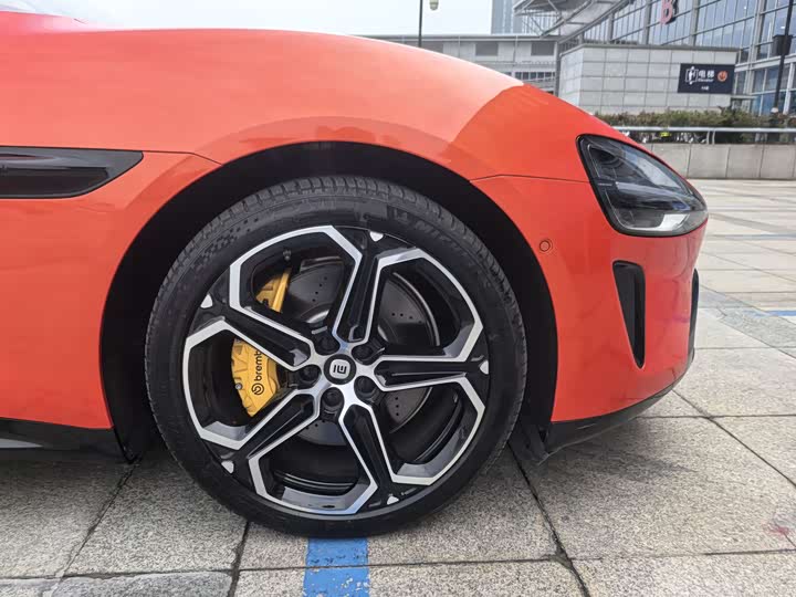 Фото 4 - Xiaomi SU7